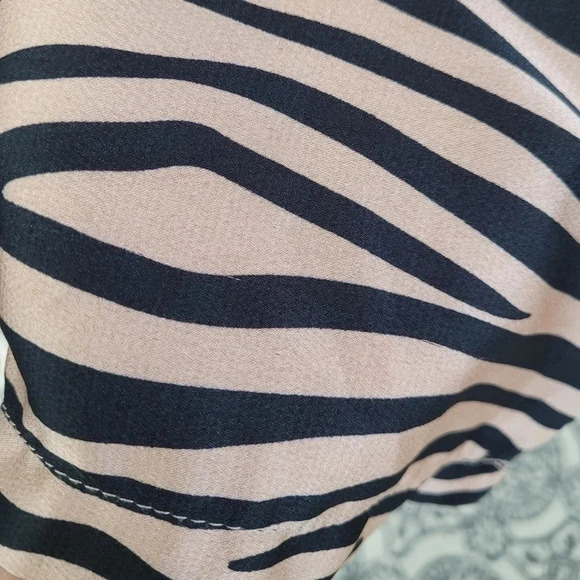 Forever 21 Annie High Front Slit Animal Print Midi Skirt - Picture 7 of 15